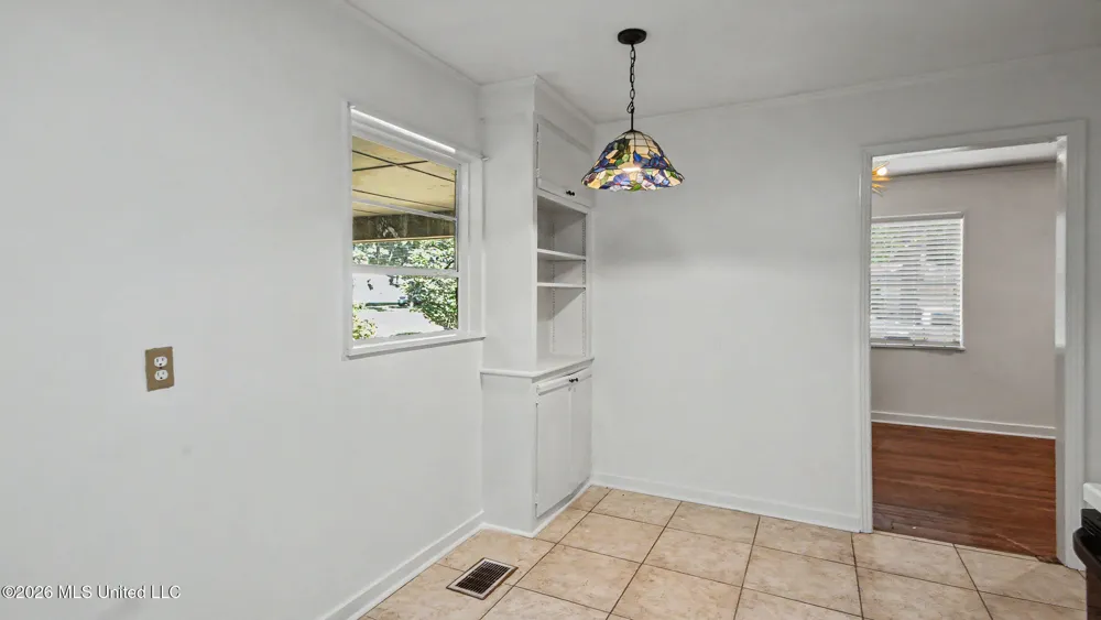 5473 Pine Lane Drive Jackson, MS 39211