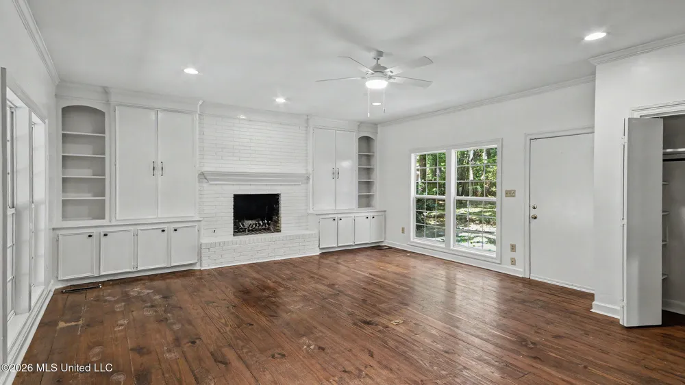 5473 Pine Lane Drive Jackson, MS 39211