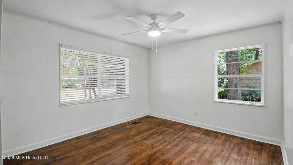 5473 Pine Lane Drive Jackson, MS 39211