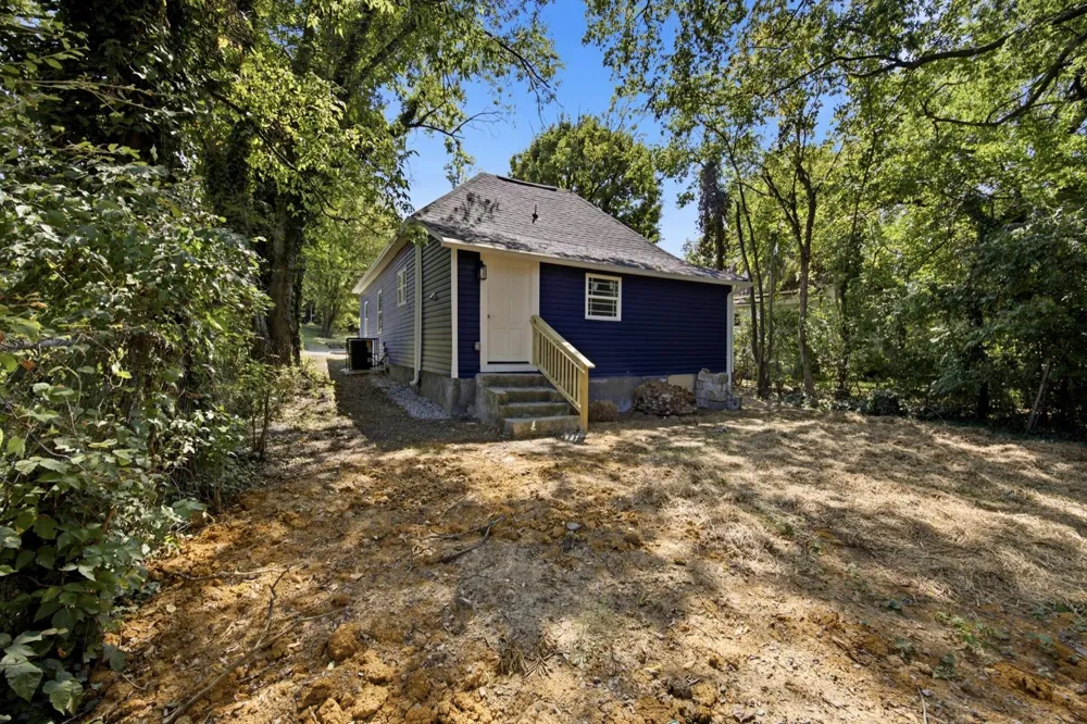 1711 Stanfiel Street Chattanooga, TN 37406