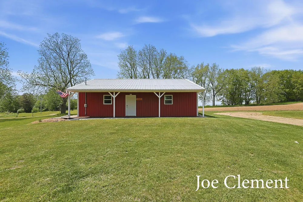 5455 E 112th Street Ensley Township, MI 49327