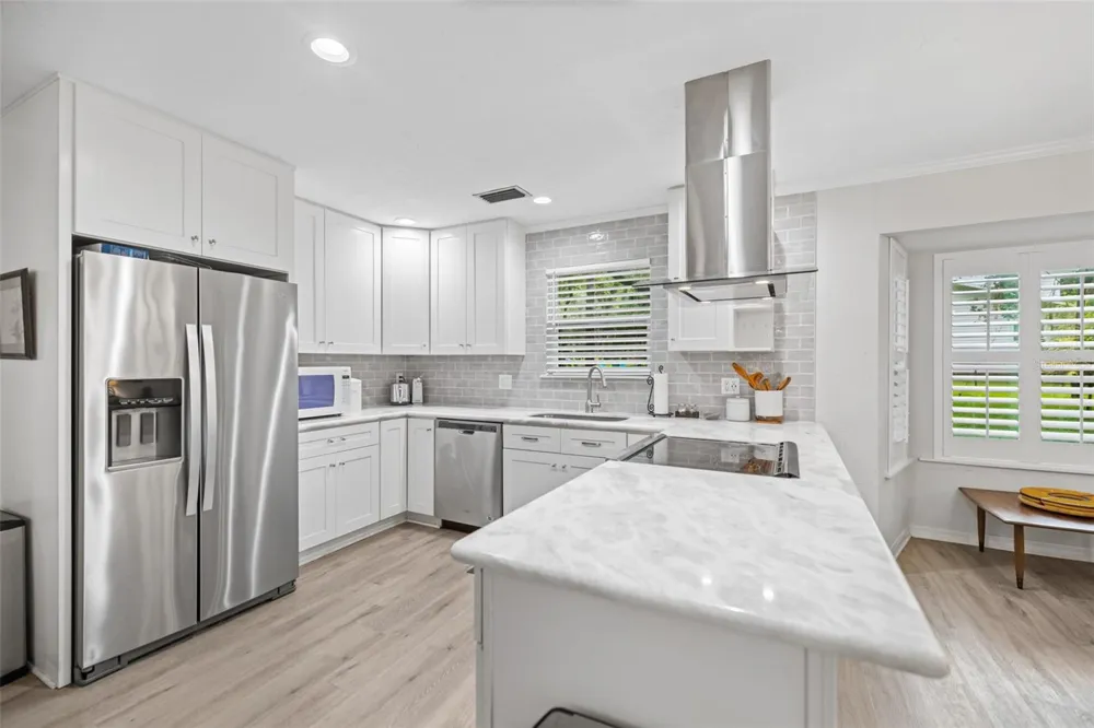 11207 NW 14TH AVENUE Gainesville, FL 32606