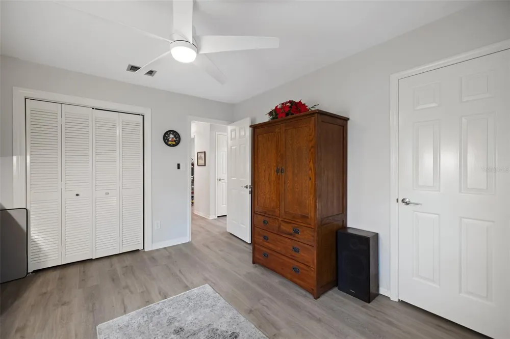 11207 NW 14TH AVENUE Gainesville, FL 32606