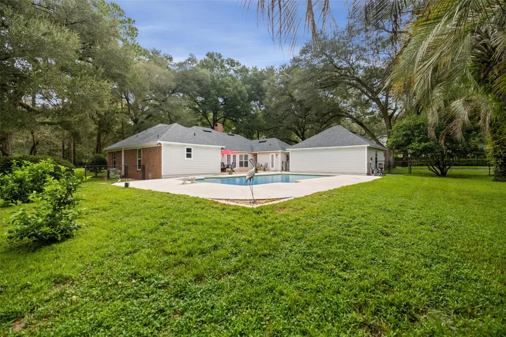 11207 NW 14TH AVENUE Gainesville, FL 32606