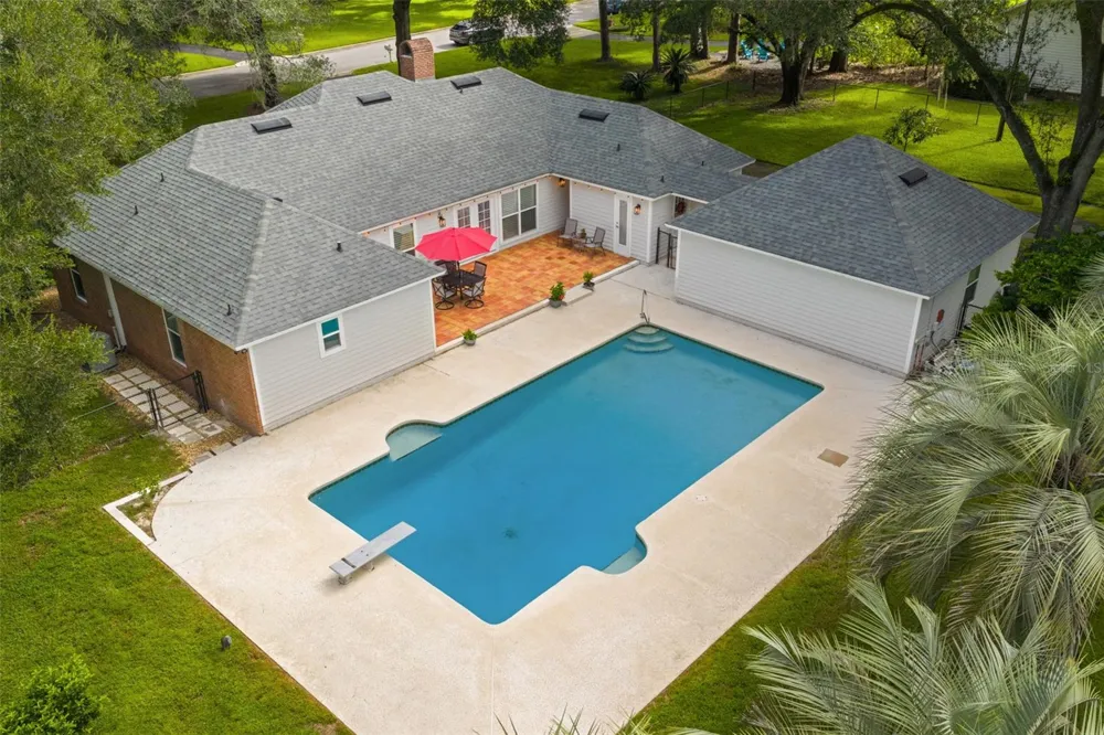 11207 NW 14TH AVENUE Gainesville, FL 32606