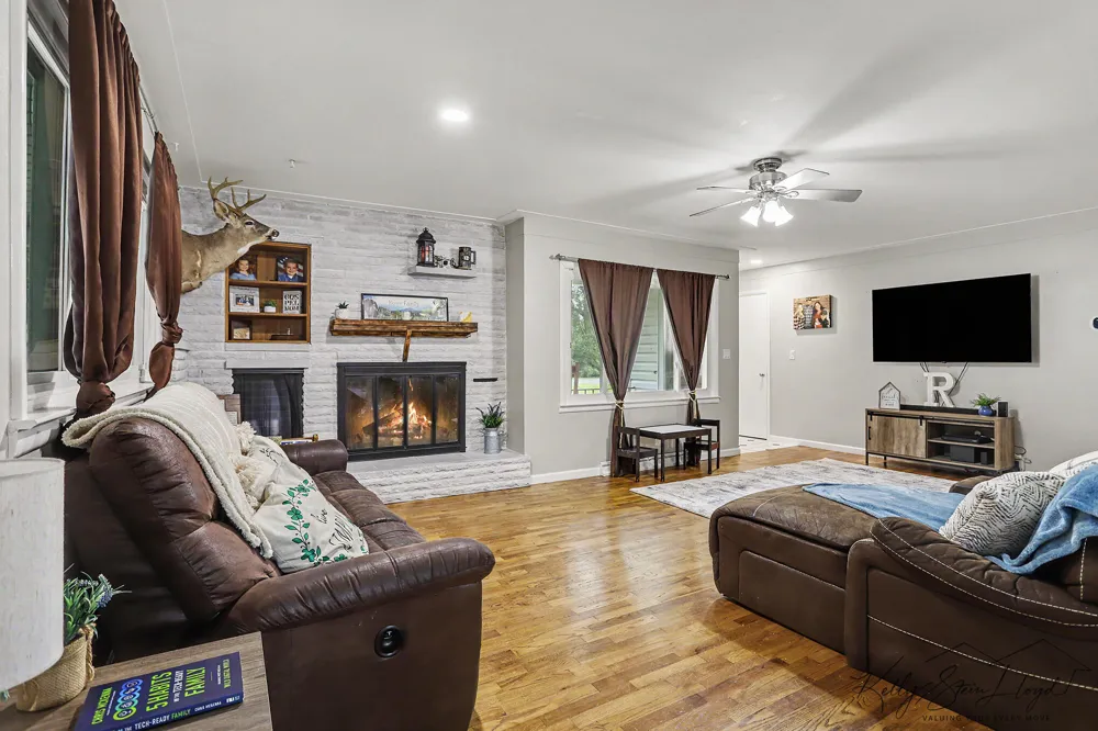 751 Riverview Drive Plainwell, MI 49080
