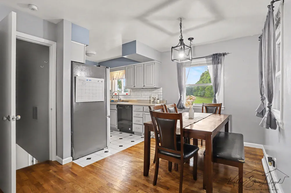 751 Riverview Drive Plainwell, MI 49080