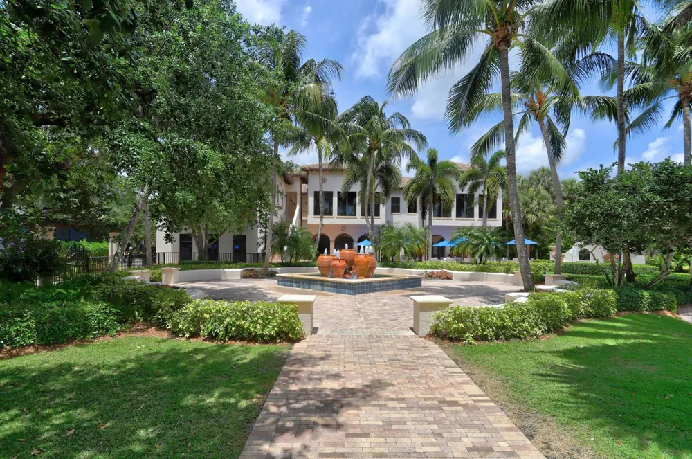 9636 Bridgebrook Drive Boca Raton, FL 33496