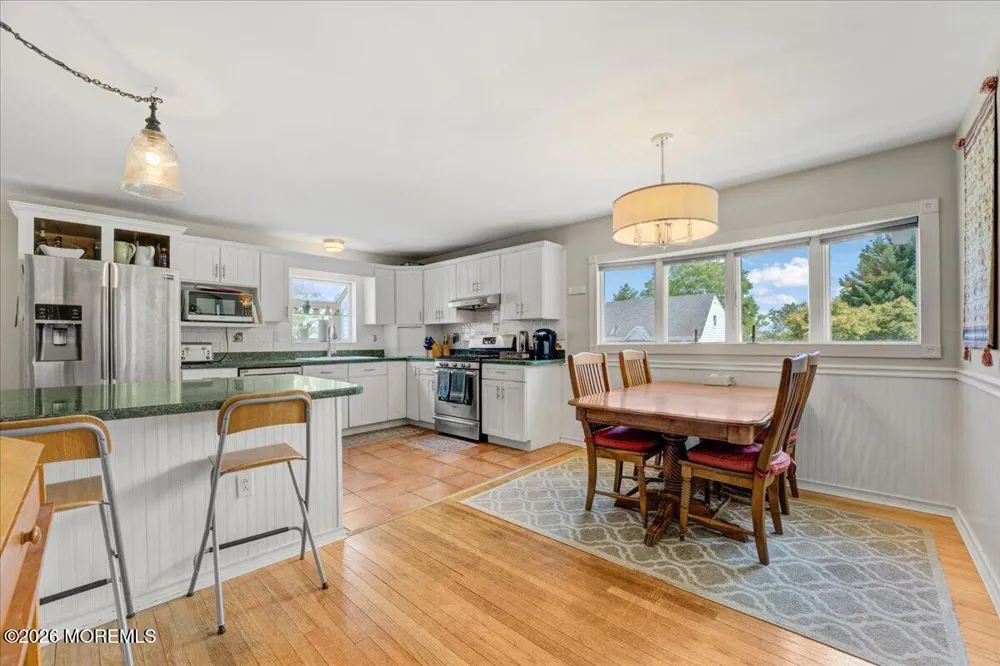 89 Campbell Street Red Bank, NJ 07701