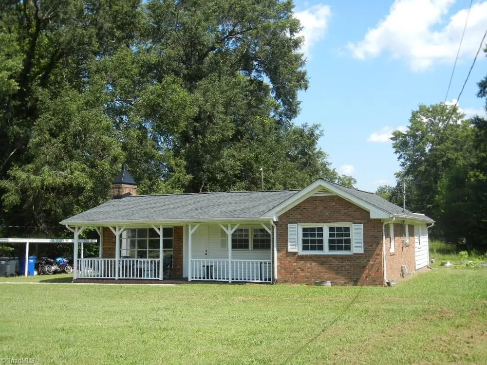 511 NC Highway 100 Whitsett, NC 27377