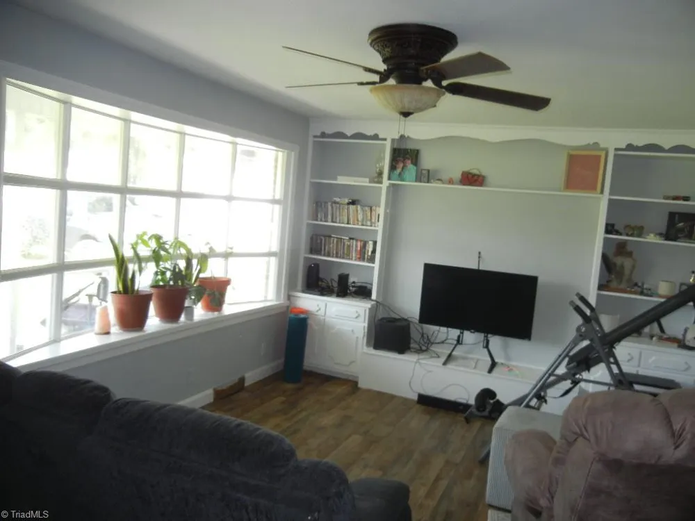 511 NC Highway 100 Whitsett, NC 27377