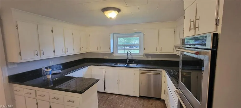 511 NC Highway 100 Whitsett, NC 27377