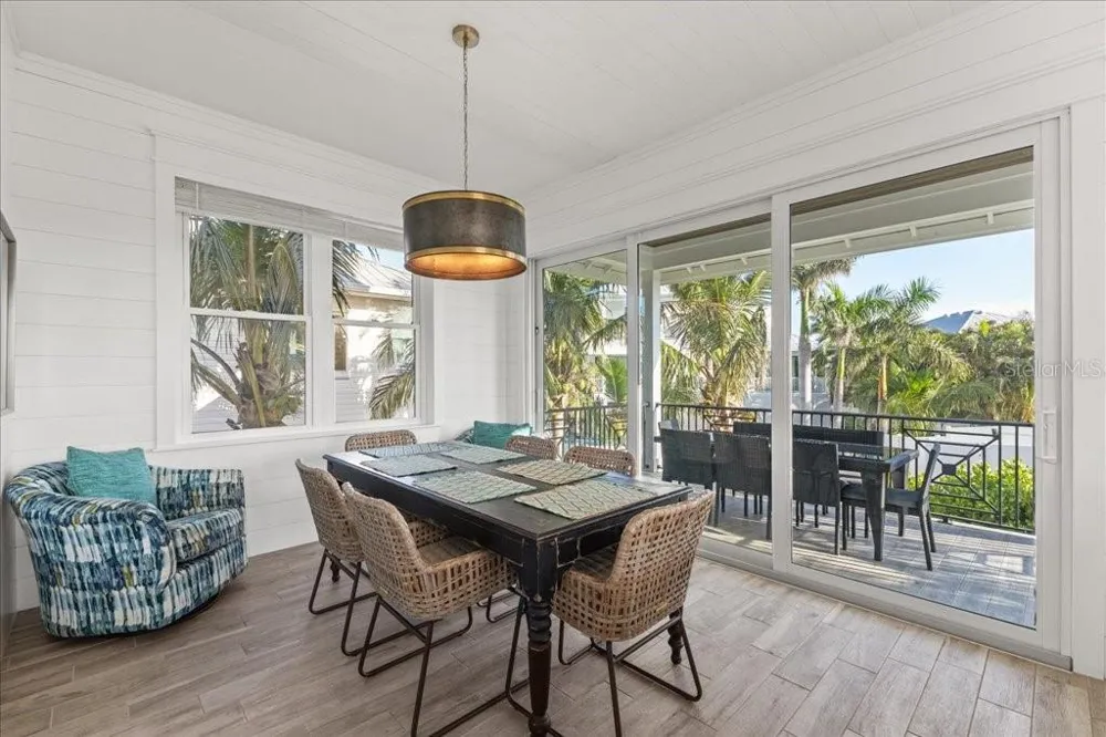 239 S HARBOR DRIVE Holmes Beach, FL 34217