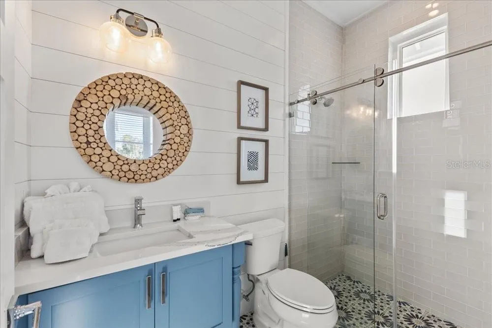 239 S HARBOR DRIVE Holmes Beach, FL 34217