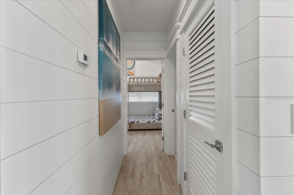 239 S HARBOR DRIVE Holmes Beach, FL 34217