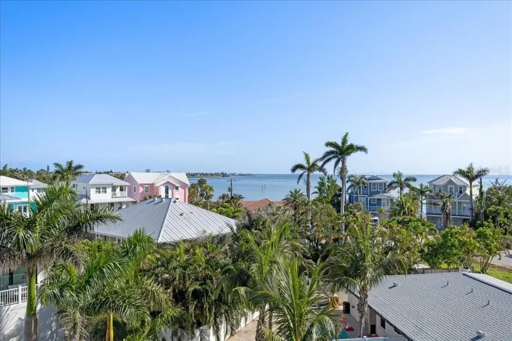 239 S HARBOR DRIVE Holmes Beach, FL 34217