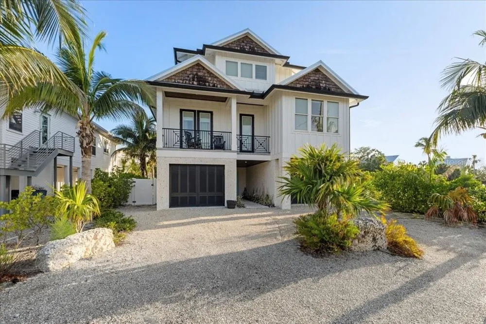 239 S HARBOR DRIVE Holmes Beach, FL 34217