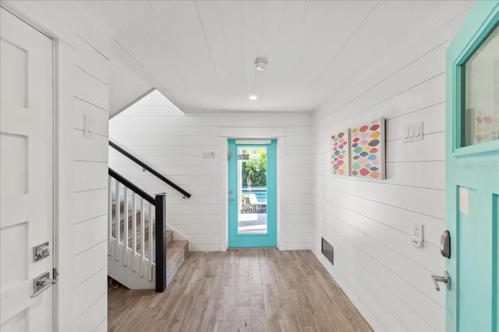 239 S HARBOR DRIVE Holmes Beach, FL 34217