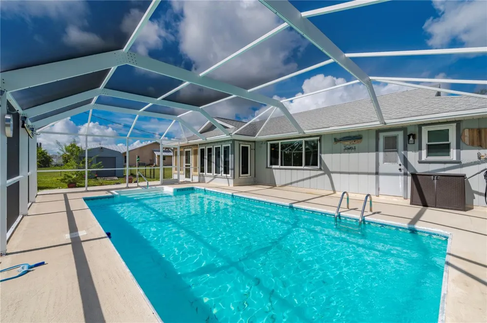 2420 PINELLAS DRIVE Punta Gorda, FL 33983
