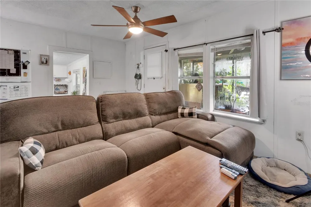 18931 E ALTOONA ROAD Altoona, FL 32702