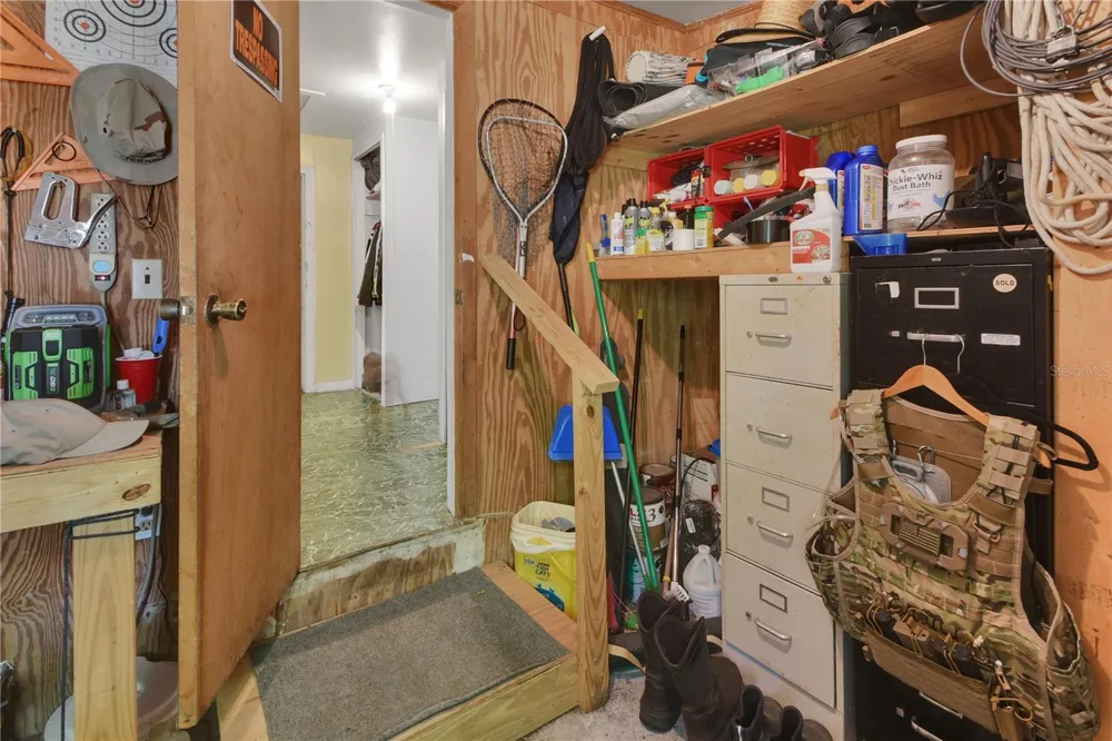 18931 E ALTOONA ROAD Altoona, FL 32702