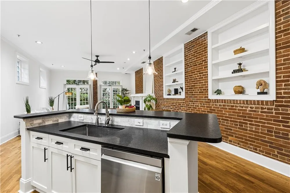 270 15th Street NE #101 Atlanta, GA 30309