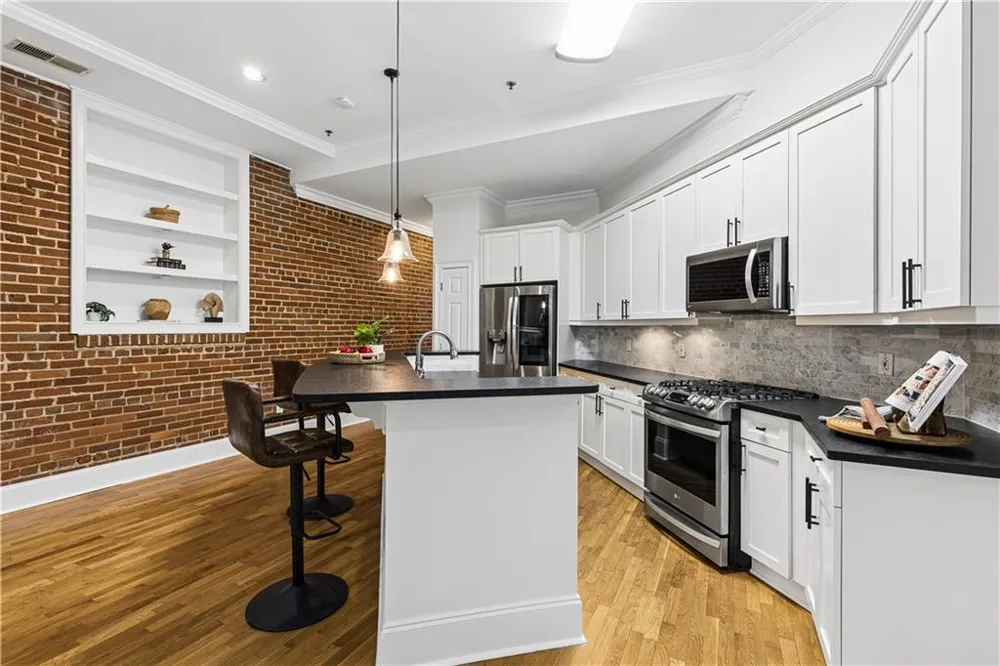 270 15th Street NE #101 Atlanta, GA 30309