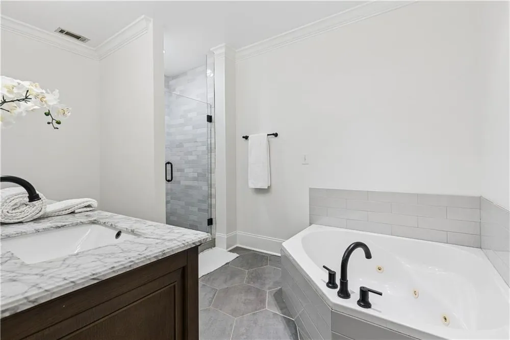 270 15th Street NE #101 Atlanta, GA 30309