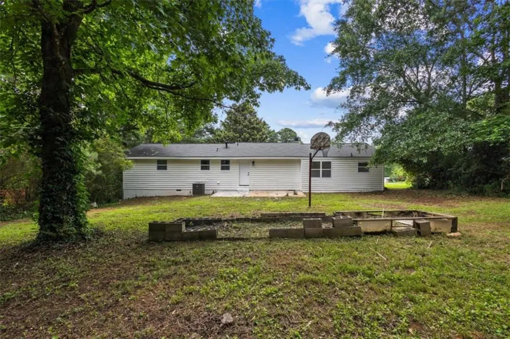 4121 Partridge Dr Douglasville, GA 30135