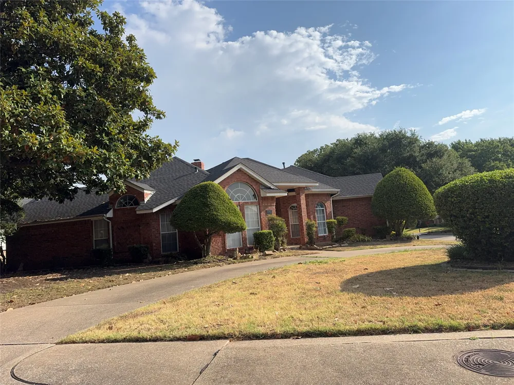1321 Nettleton Drive DeSoto, TX 75115