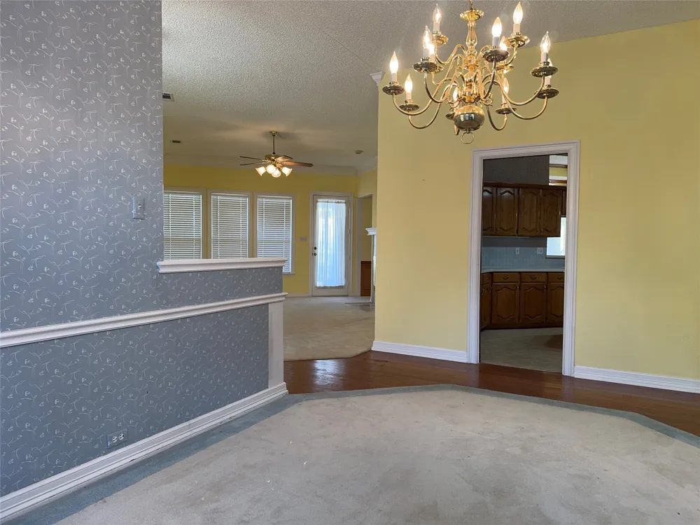 1321 Nettleton Drive DeSoto, TX 75115