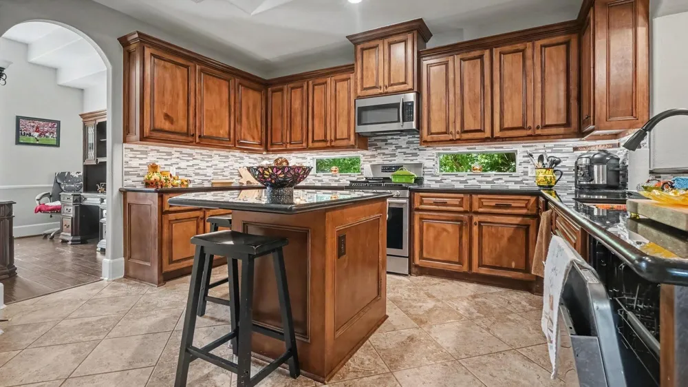 2424 Rue De Lafitte Drive San Leon, TX 77539