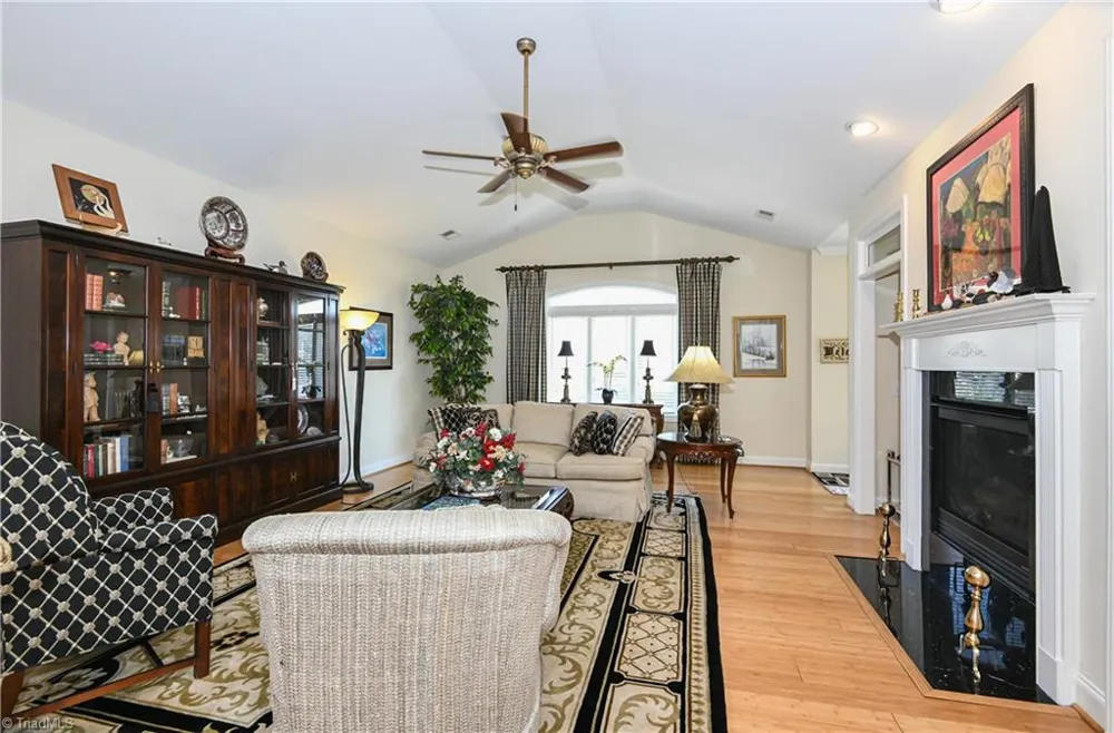6309 Stone Gables Court Jamestown, NC 27282