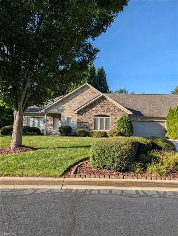 6309 Stone Gables Court Jamestown, NC 27282