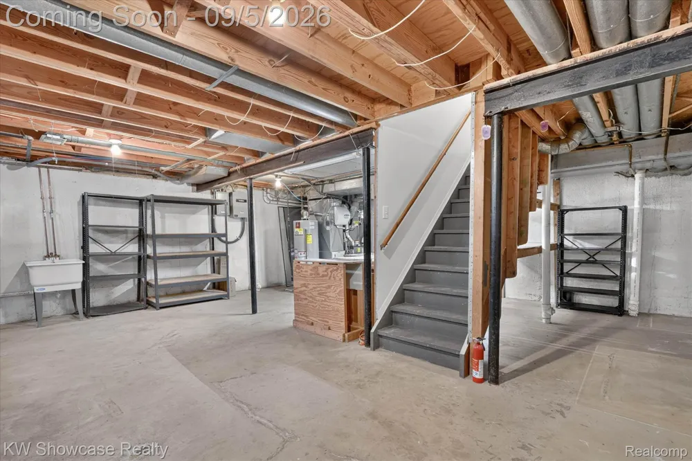 8254 Sandpiper Street Canton Charter Township, MI 48187