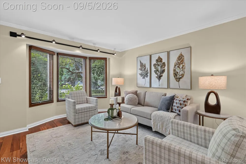 8254 Sandpiper Street Canton Charter Township, MI 48187