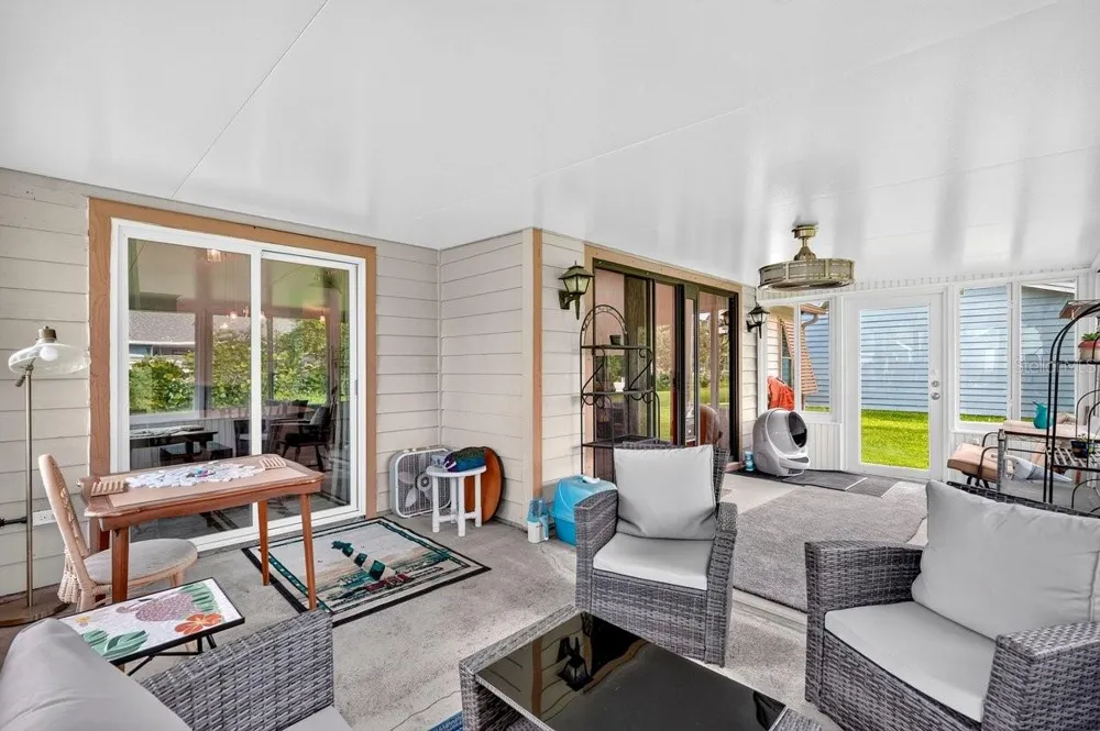786 PINE SHORES CIRCLE New Smyrna Beach, FL 32168