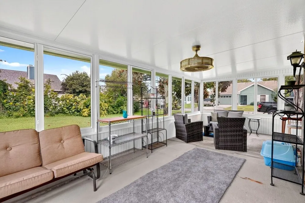 786 PINE SHORES CIRCLE New Smyrna Beach, FL 32168