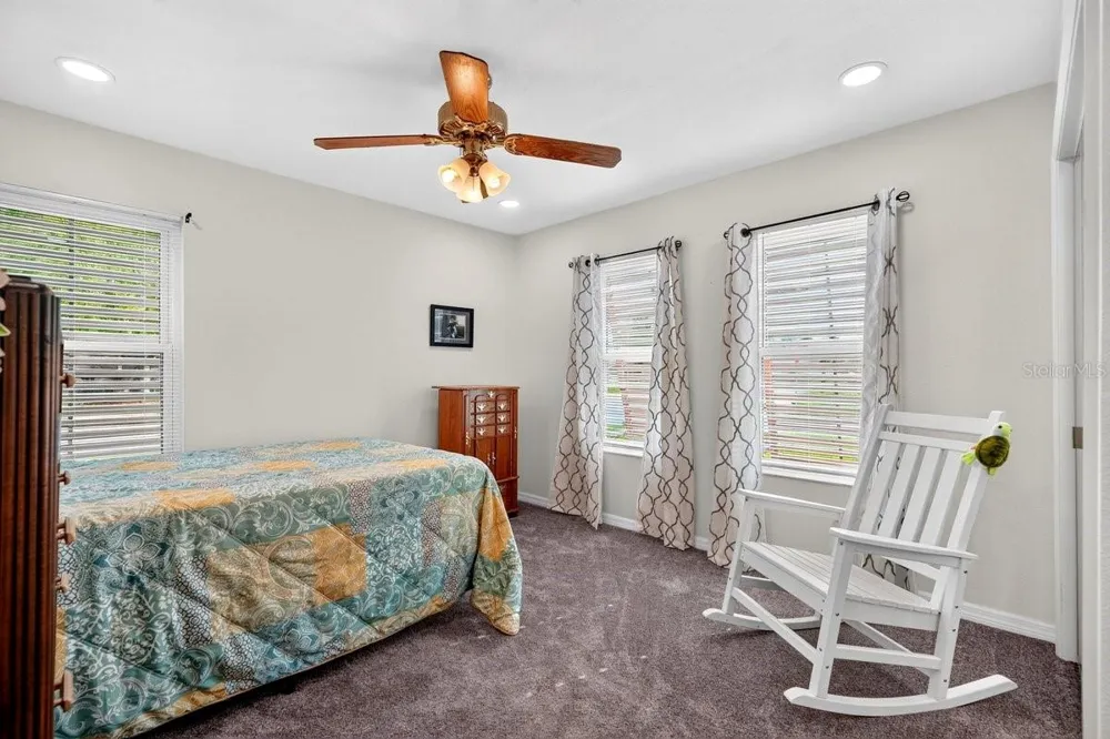 786 PINE SHORES CIRCLE New Smyrna Beach, FL 32168