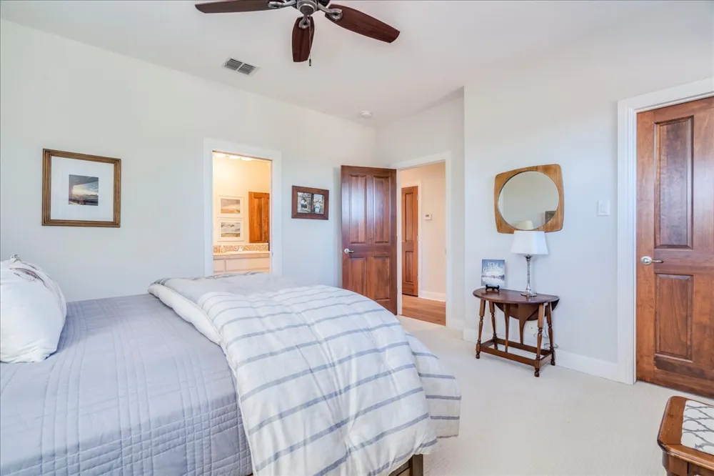 13 Borello Drive Austin, TX 78738