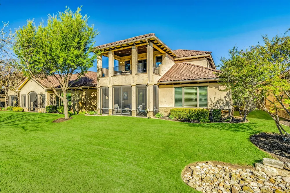 13 Borello Drive Austin, TX 78738