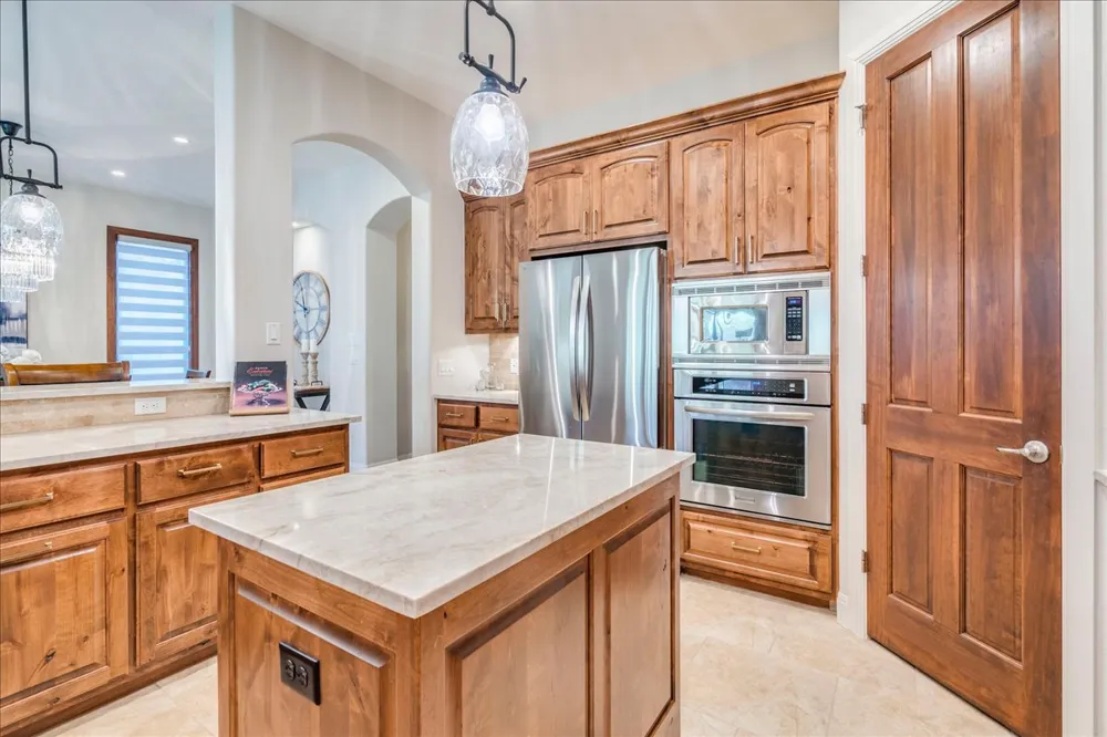 13 Borello Drive Austin, TX 78738