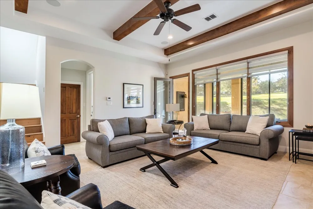 13 Borello Drive Austin, TX 78738