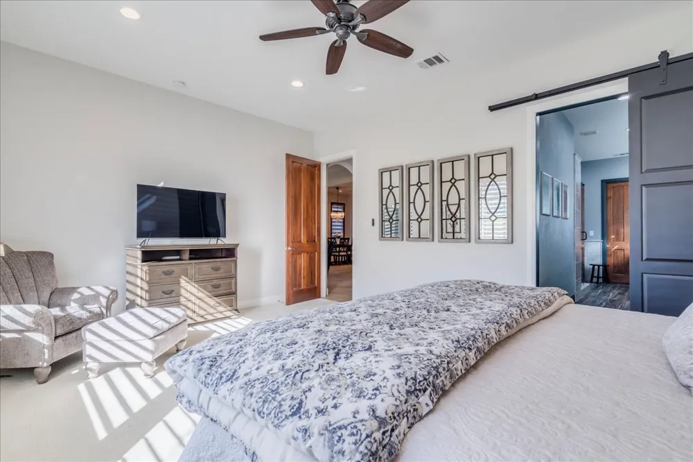 13 Borello Drive Austin, TX 78738