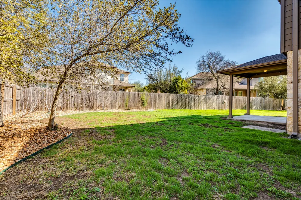 17708 Linkhill Drive Dripping Springs, TX 78620