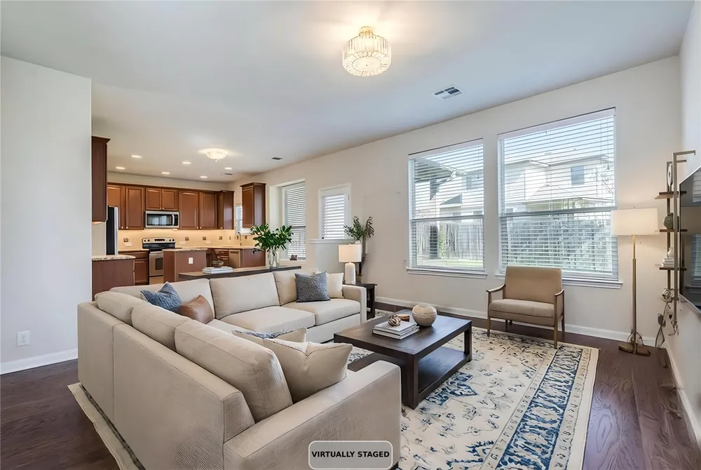 17708 Linkhill Drive Dripping Springs, TX 78620
