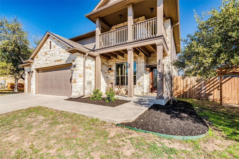 17708 Linkhill Drive Dripping Springs, TX 78620
