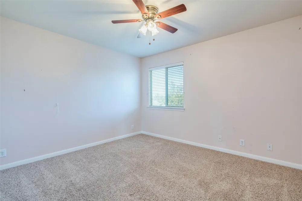 17708 Linkhill Drive Dripping Springs, TX 78620