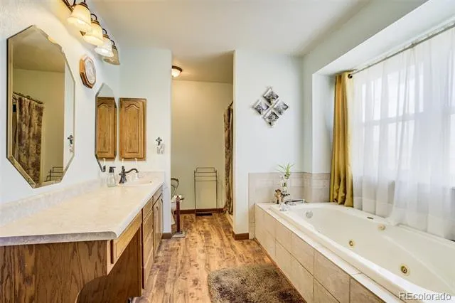 18300 County Rd 105 Ramah, CO 80832