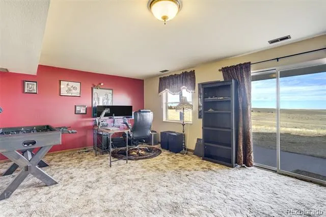 18300 County Rd 105 Ramah, CO 80832